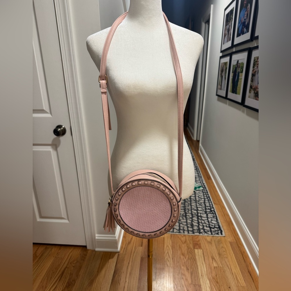 Pink Chic Round Crossbody Bag
